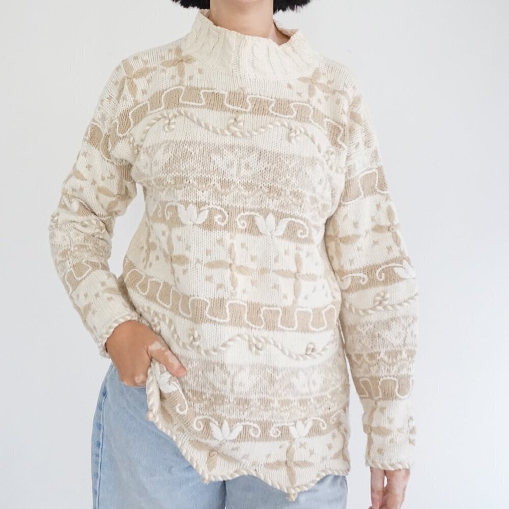 VTG Maggie Lawrence Beige Cotton Knit Textured Floral Cable Sweater Romantic S
